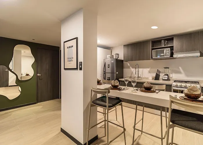 Kukun Socrates Polanco Aparthotel